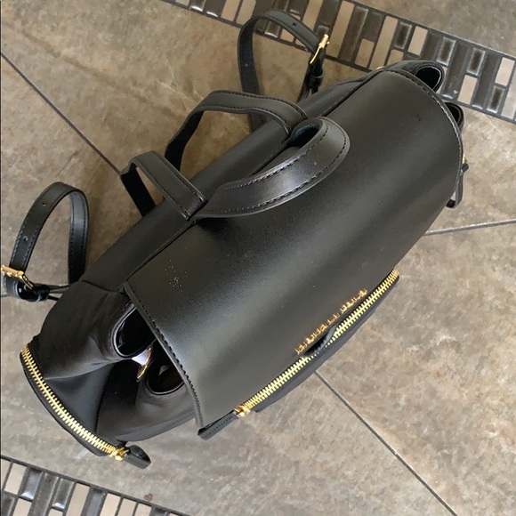 MICHAEL KORS ABBEY LG CARGO BACKPACK BLACK - Picture 10 of 16